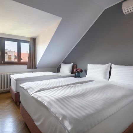 Bohemian Dreams Apartments And Suites Prague Extérieur photo