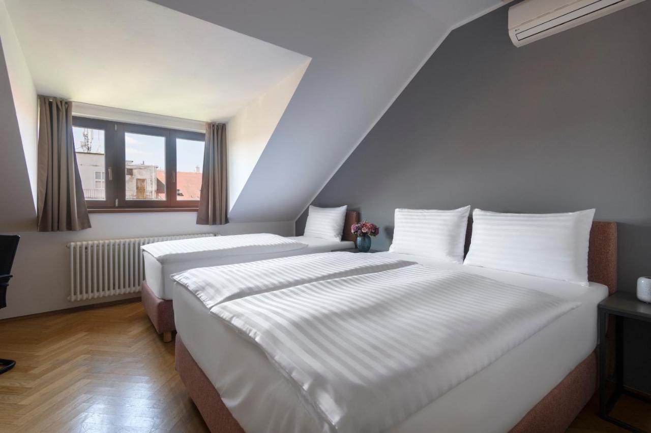 Bohemian Dreams Apartments And Suites Prague Extérieur photo